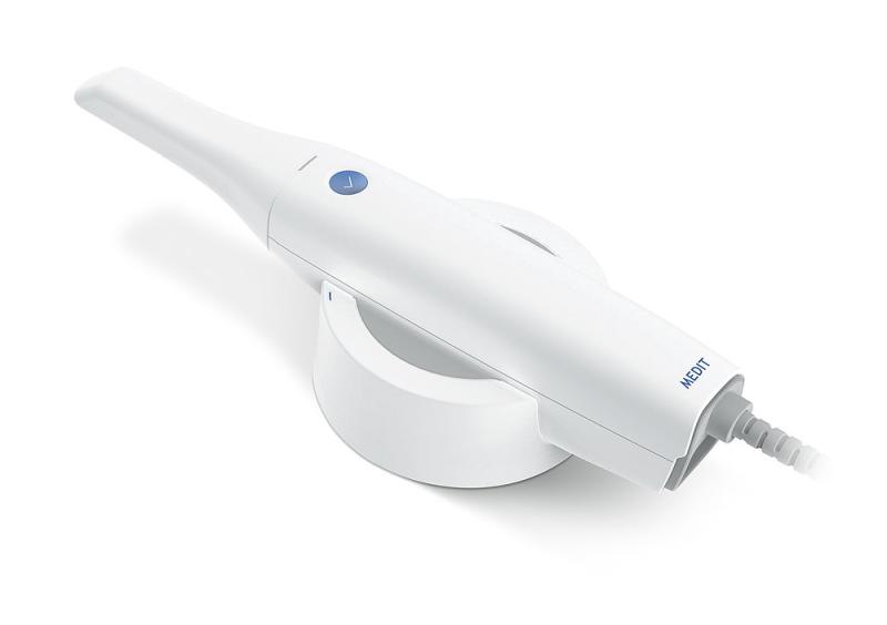 Обзор интраорального 3D-сканера MEDIT I500