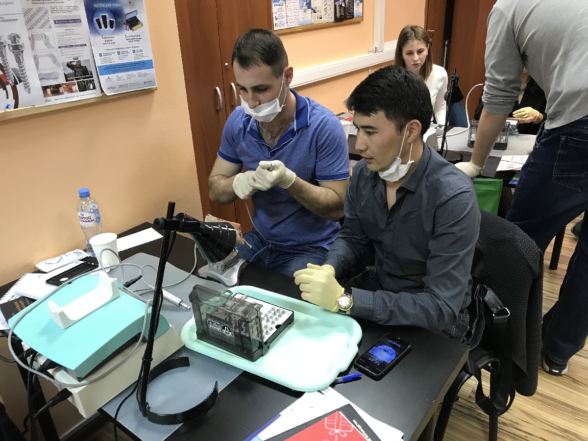 26-27 октября 2019. Базовый курс по имплантации