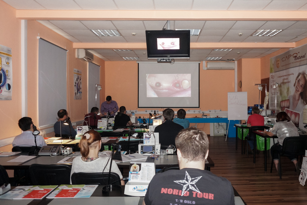 Одномоментная имплантация и немедленная нагрузка