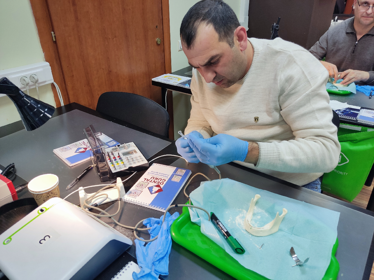 Экспертный курс по тотальной имплантации и протезированию при полном отсутствии зубов