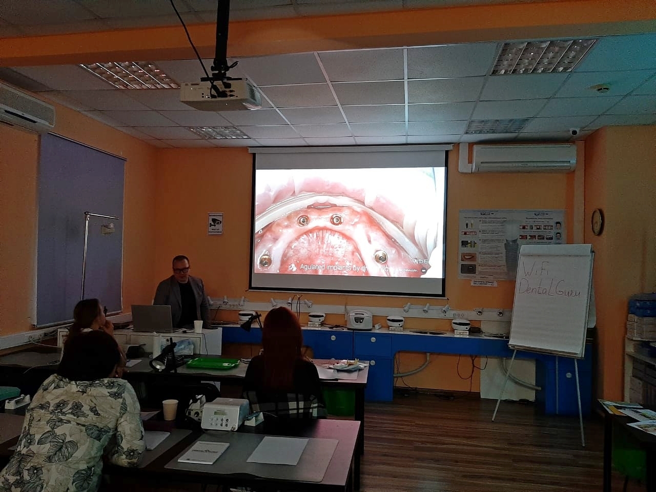 Стоматологическая реабилитация с помощью ангулированных имплантатов, курс 15.09.2020