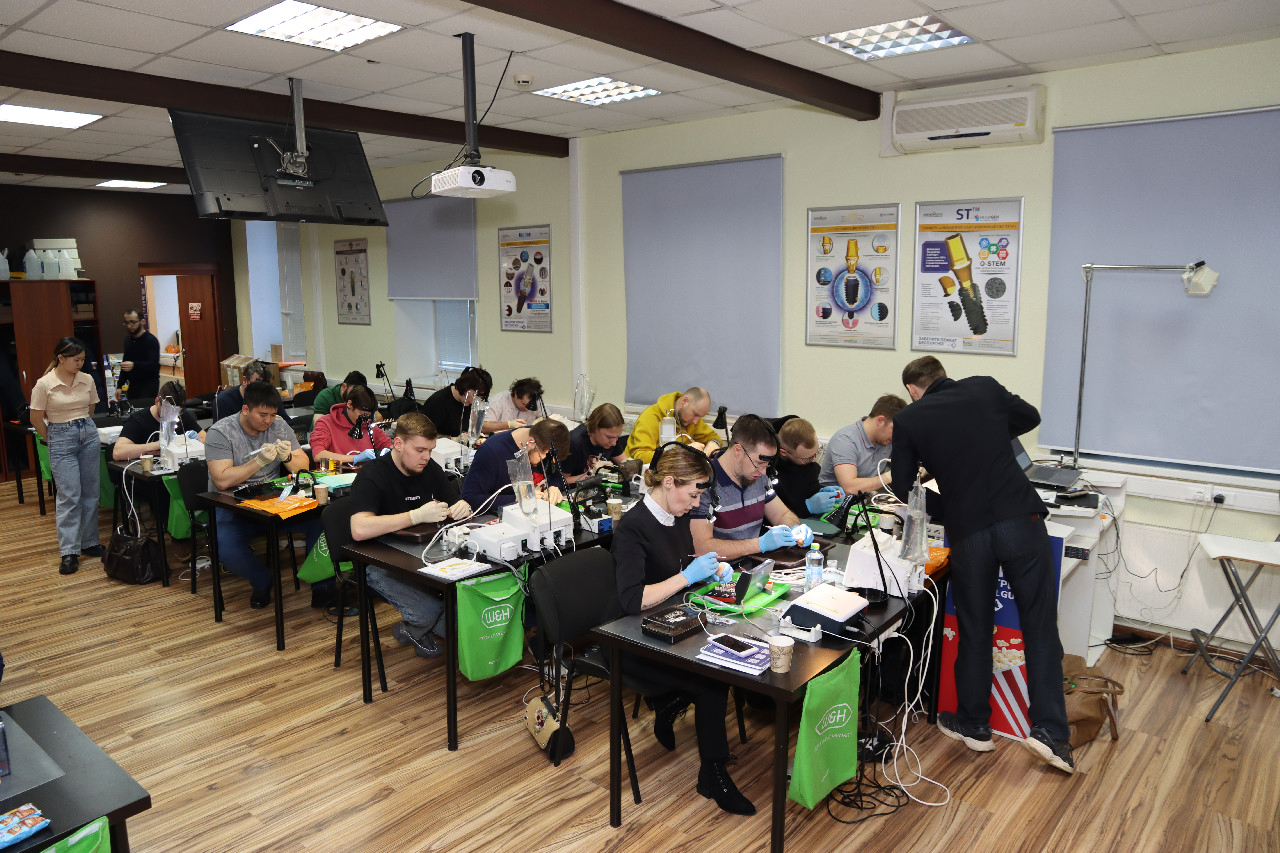 Продвинутый курс по имплантации: костная пластика и синус-лифтинг