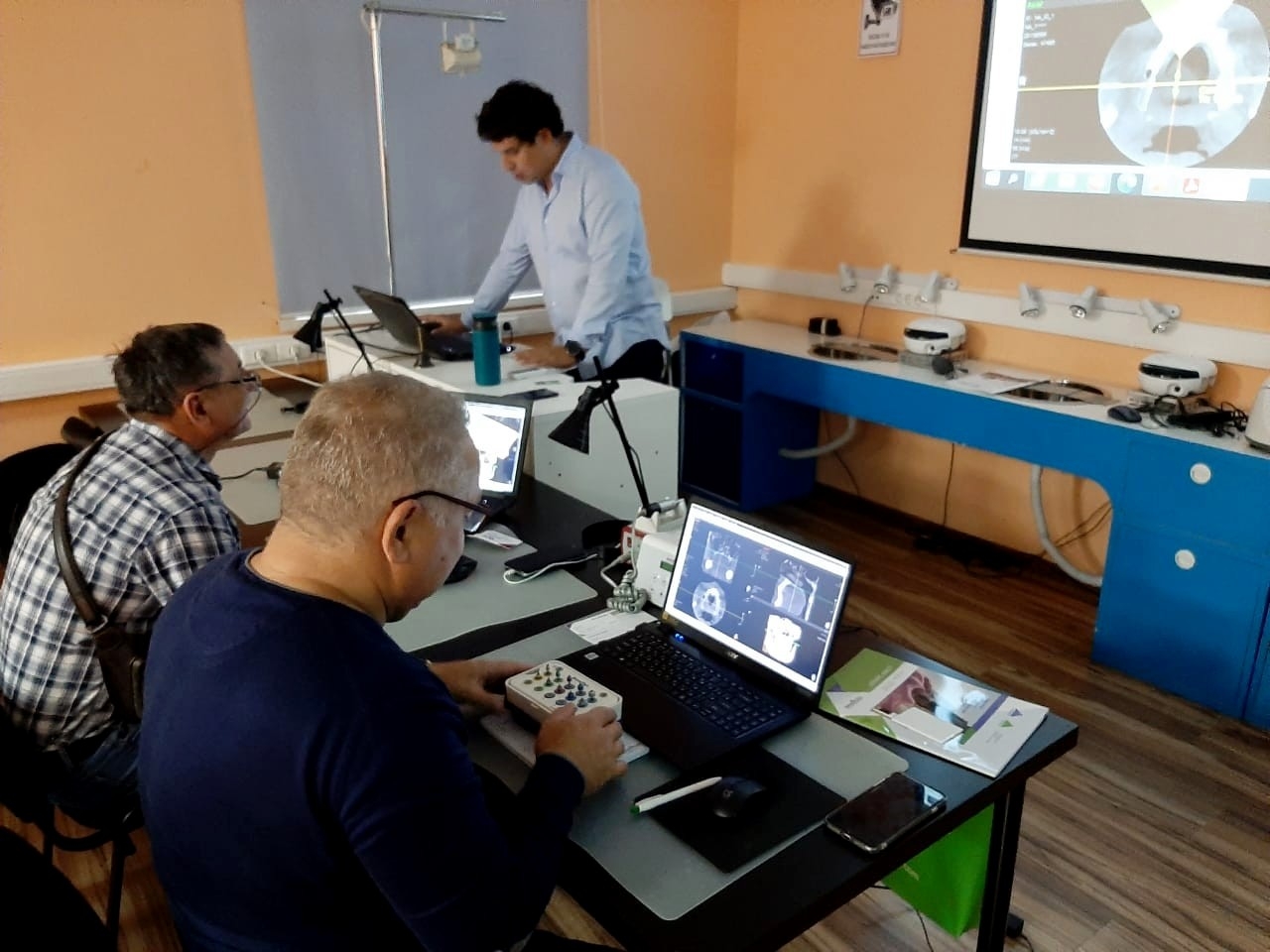 Прогнозируемая имплантация. Технология R2GATE. Курс 8 сентября