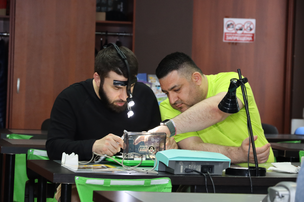 Экспертный курс по тотальной имплантации и протезированию при полном отсутствии зубов