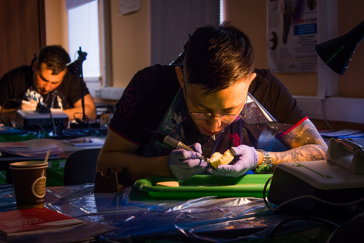 Препарирование зубов под цельнокерамические реставрации во фронтальном отделе. 3 сентября 2019, Султанов К.С.