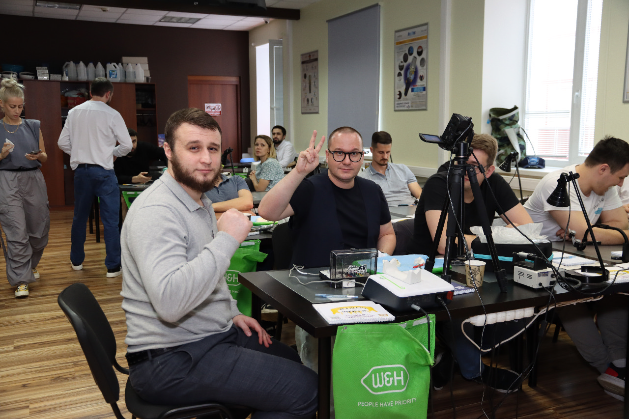 Экспертный курс по тотальной имплантации и протезированию при полном отсутствии зубов