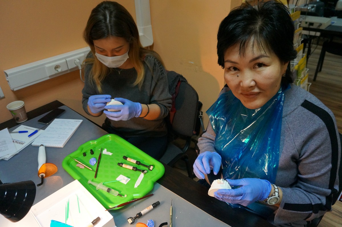 Прямая реставрация передних зубов. Эстетика, морфология, функция – ключи к успеху