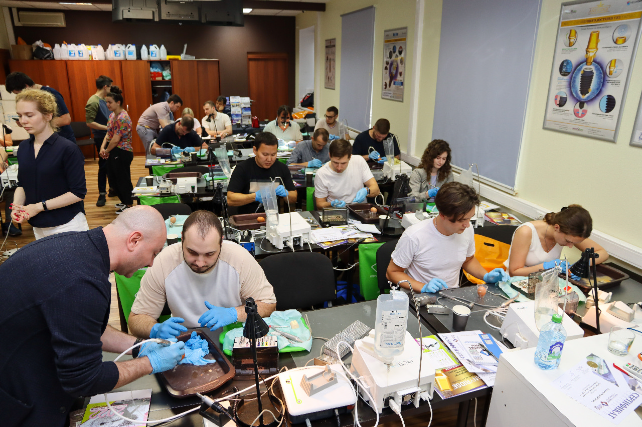 Продвинутый курс по имплантации. Костная пластика и синус-лифтинг