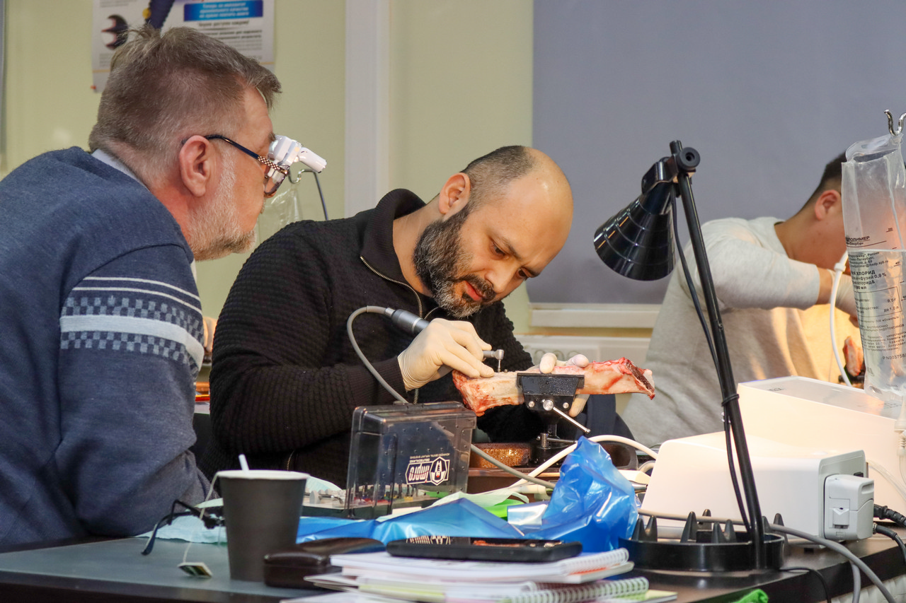 Продвинутый курс по имплантации. Костная пластика и синус-лифтинг