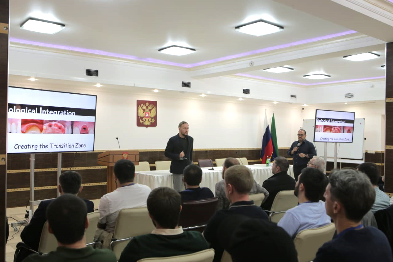 24 октября. Имплантологический конгресс с Ховардом Глюкманом в Махачкале.