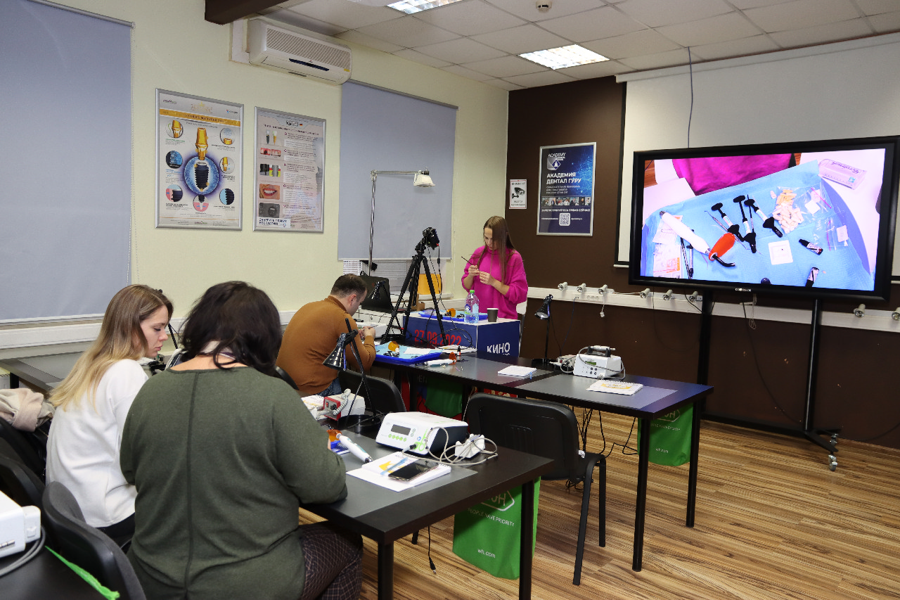 Прямые методы реставраций жевательной группы зубов