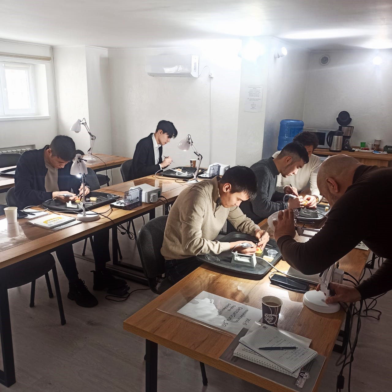 Пост-релиз с базового курса по имплантации в Астане