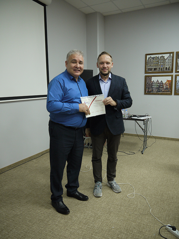 Курс Хабиева Камиля Наильевича "Одномоментная имплантация и технология APRF" в Рязани