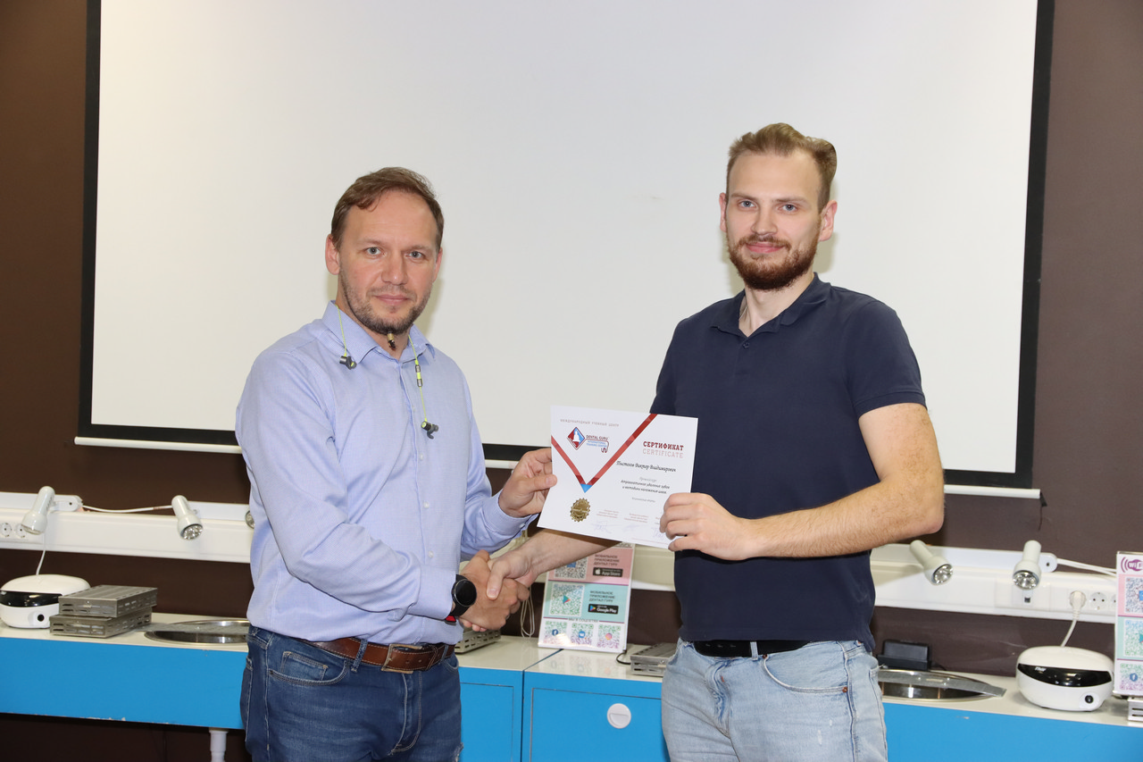 Атравматичное удаление зубов и методики наложения швов