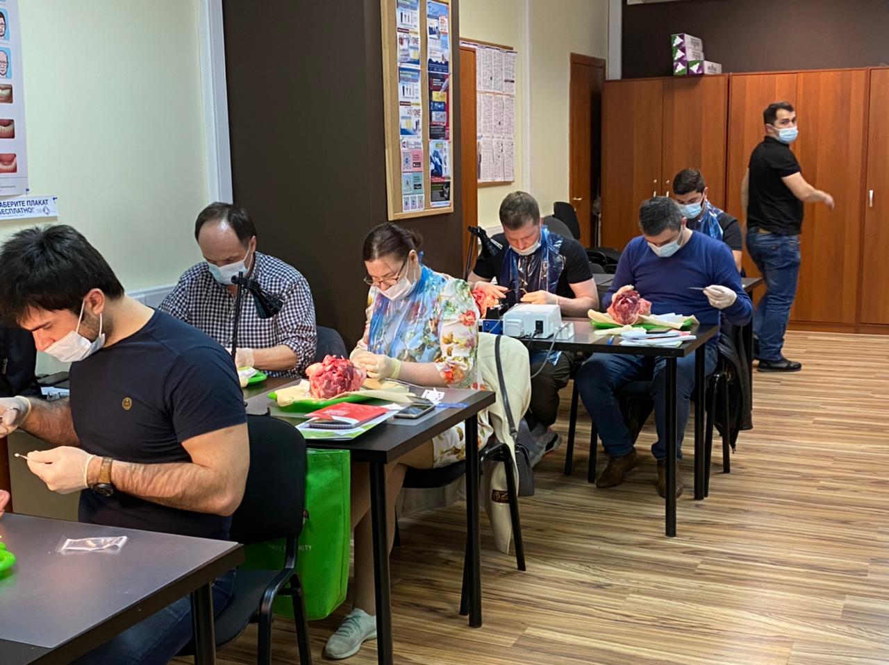 Пластика мягких тканей вокруг имплантатов. Морфологический подход