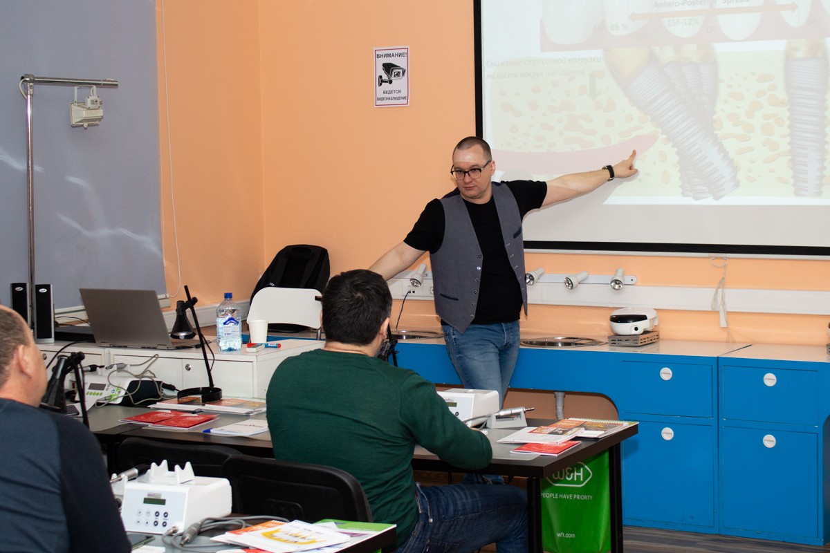 Стоматологическая реабилитация с помощью ангулированных имплантатов. 5 февраля 2020, Данилов Александр Алексеевич