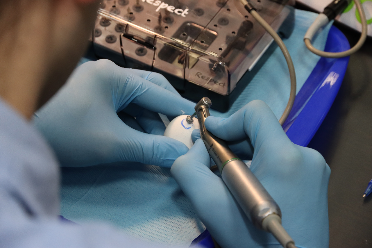 Продвинутый курс по имплантации