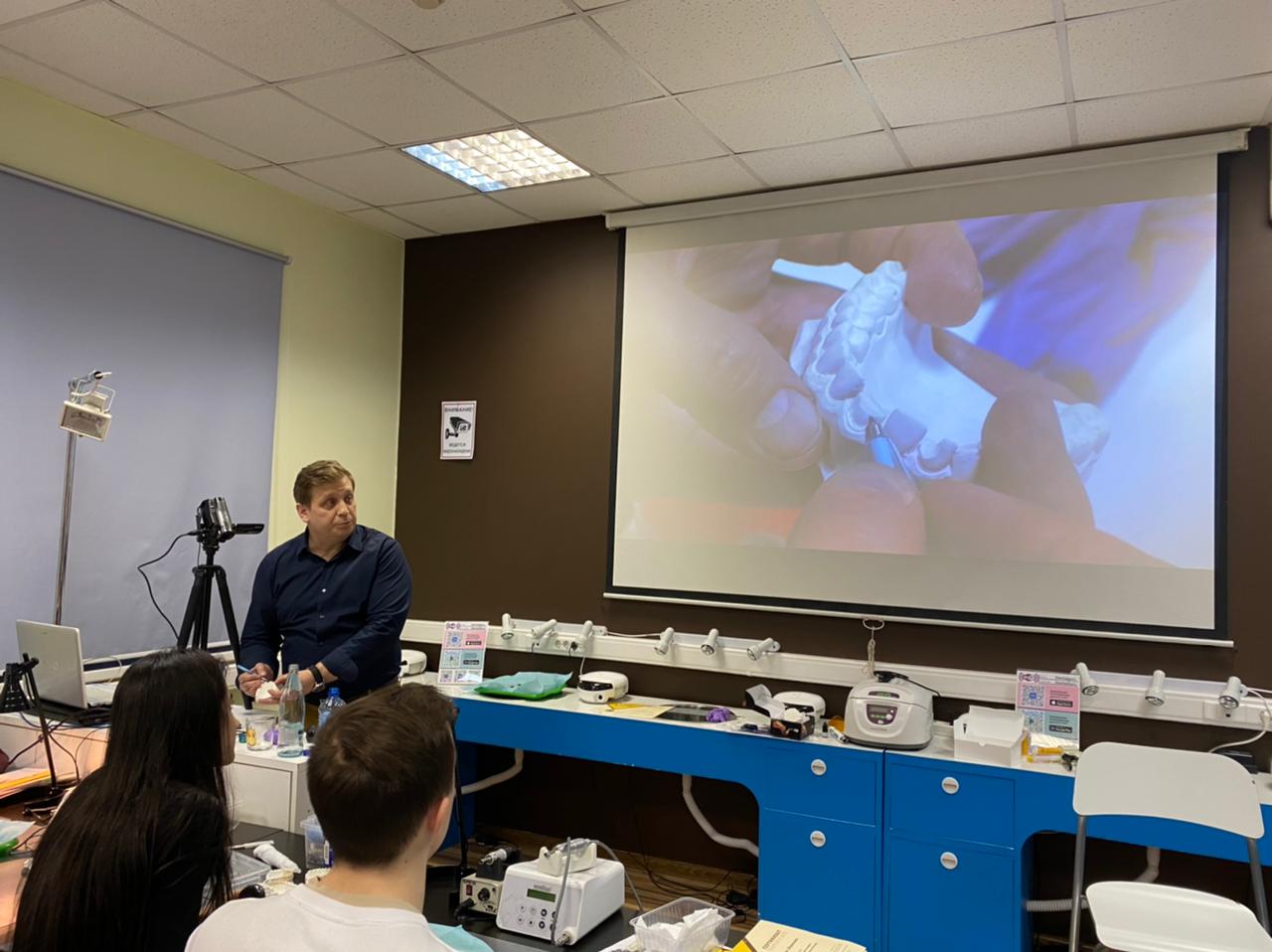 Прямые композитные виниры. Полный алгоритм и немного больше. Пост-релиз 3 марта 2021