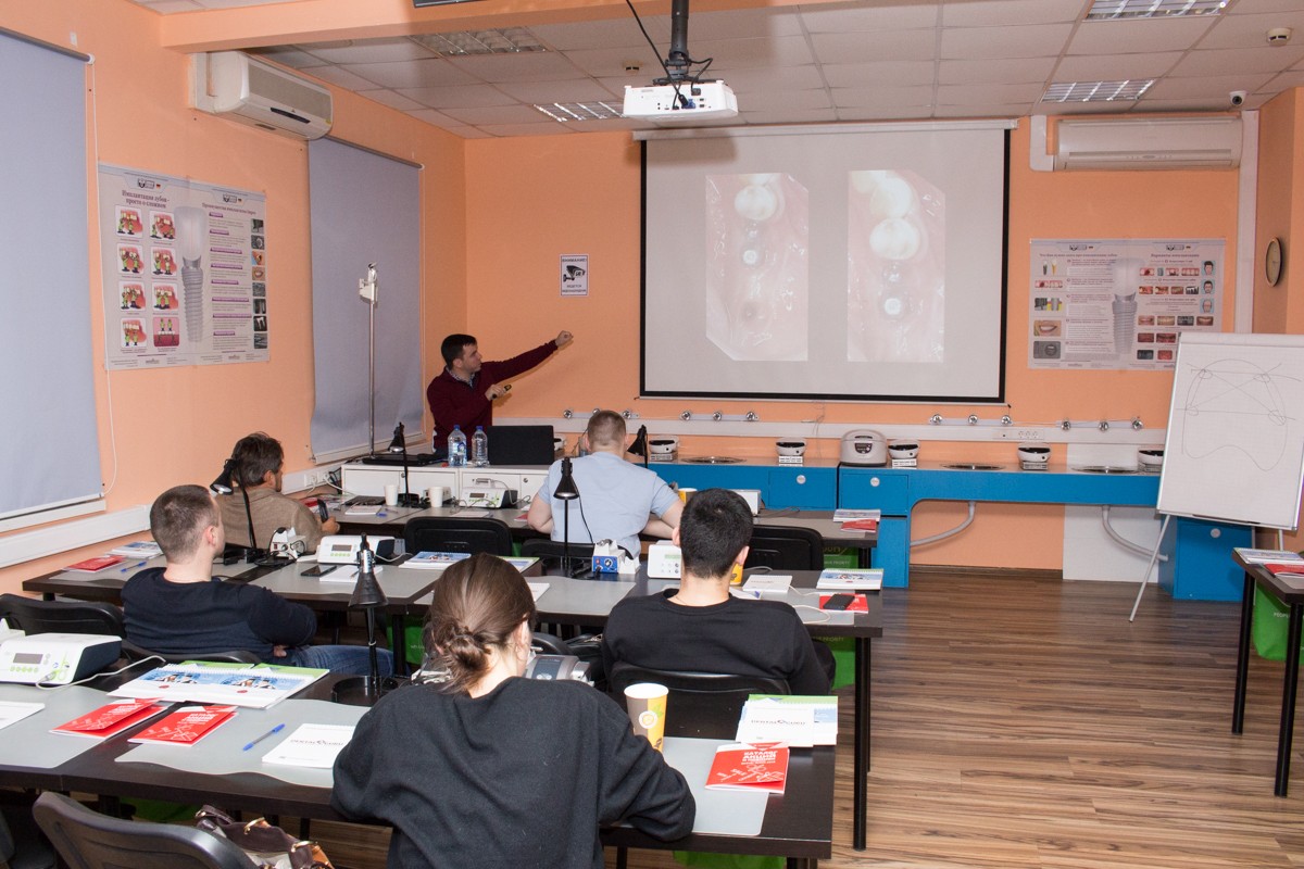 2019.11.01 Как спасти имплантат. Стратегия и тактика в лечении периимплантитов. Панцулая В.Г.