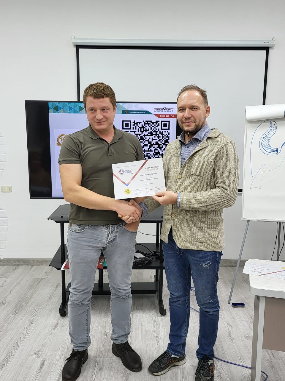 Практический мастер-класс: одномоментная имплантация и немедленная нагрузка