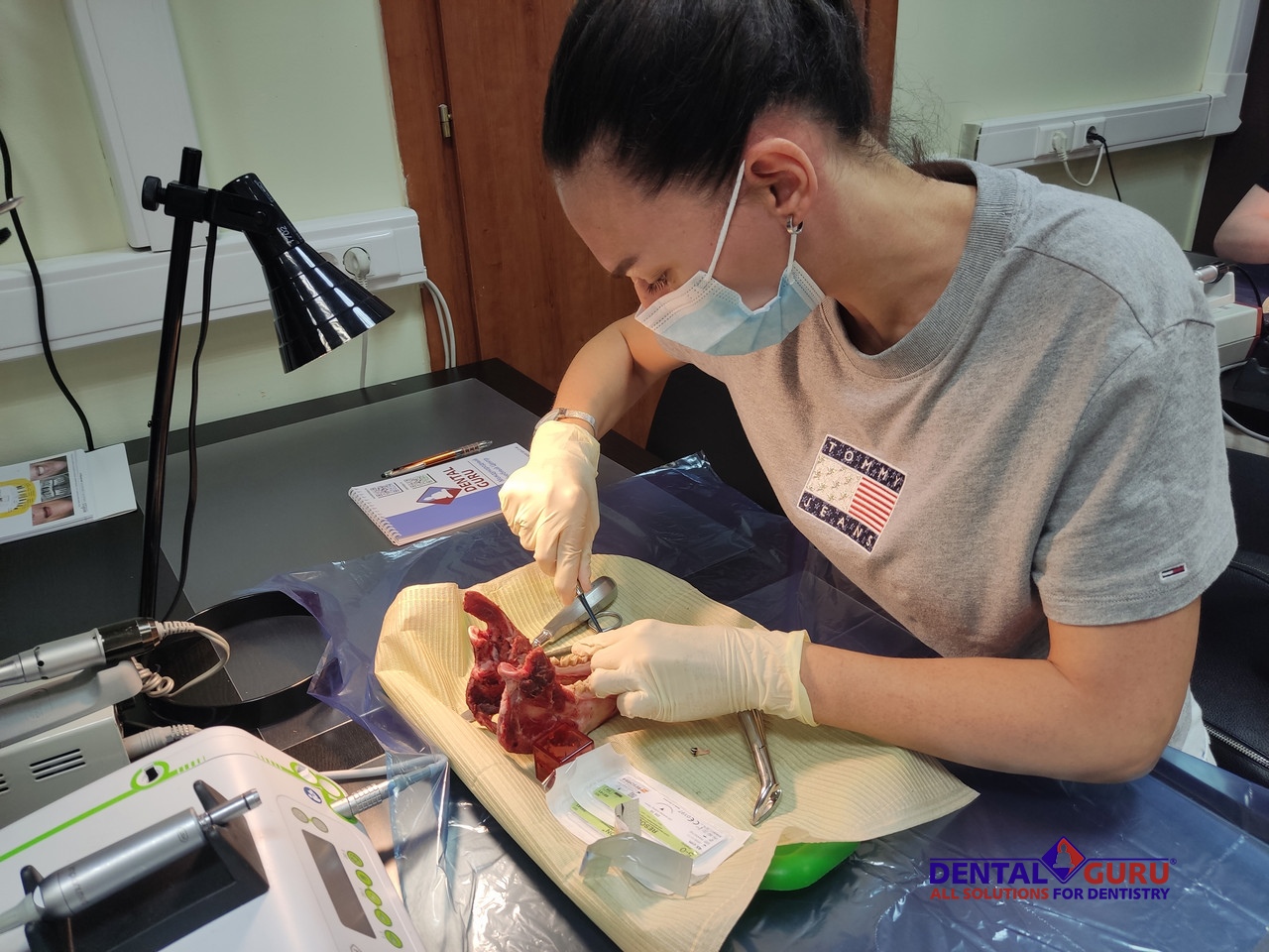 Атравматичное удаление зубов и методики наложения швов. Пост-релиз 3 августа 2021