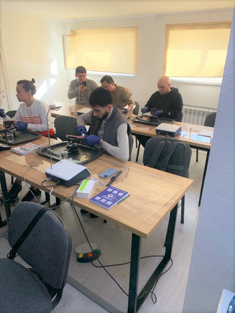 Фундаментальный курс по имплантации, Астана