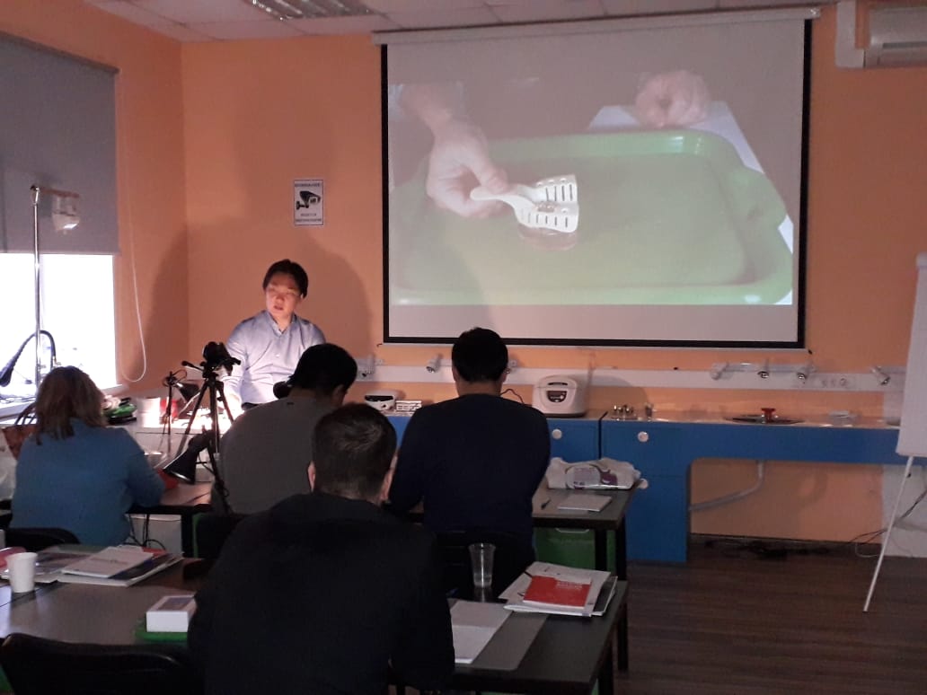 Базовый курс по имплантации в Москве