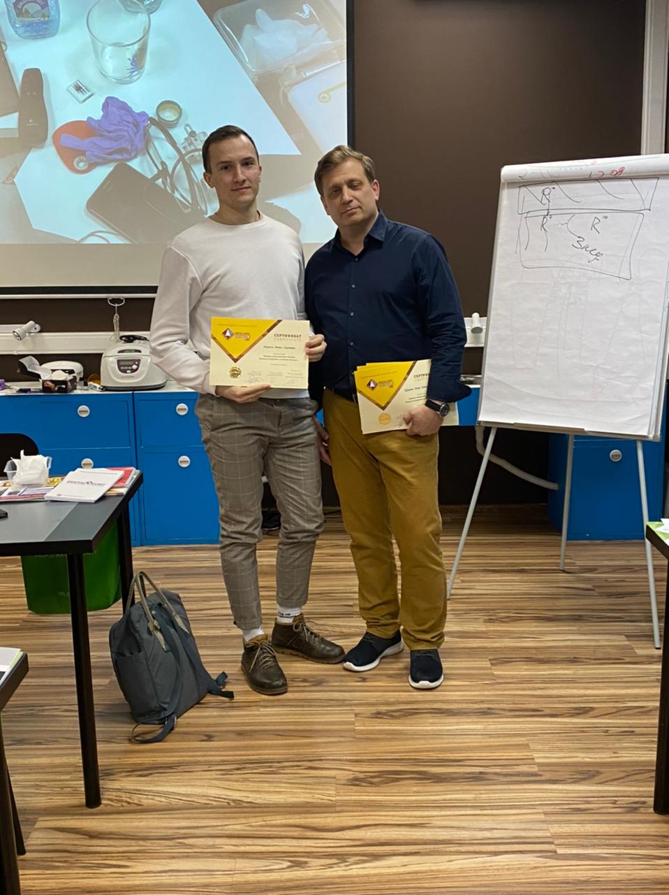 Прямые композитные виниры. Полный алгоритм и немного больше. Пост-релиз 3 марта 2021