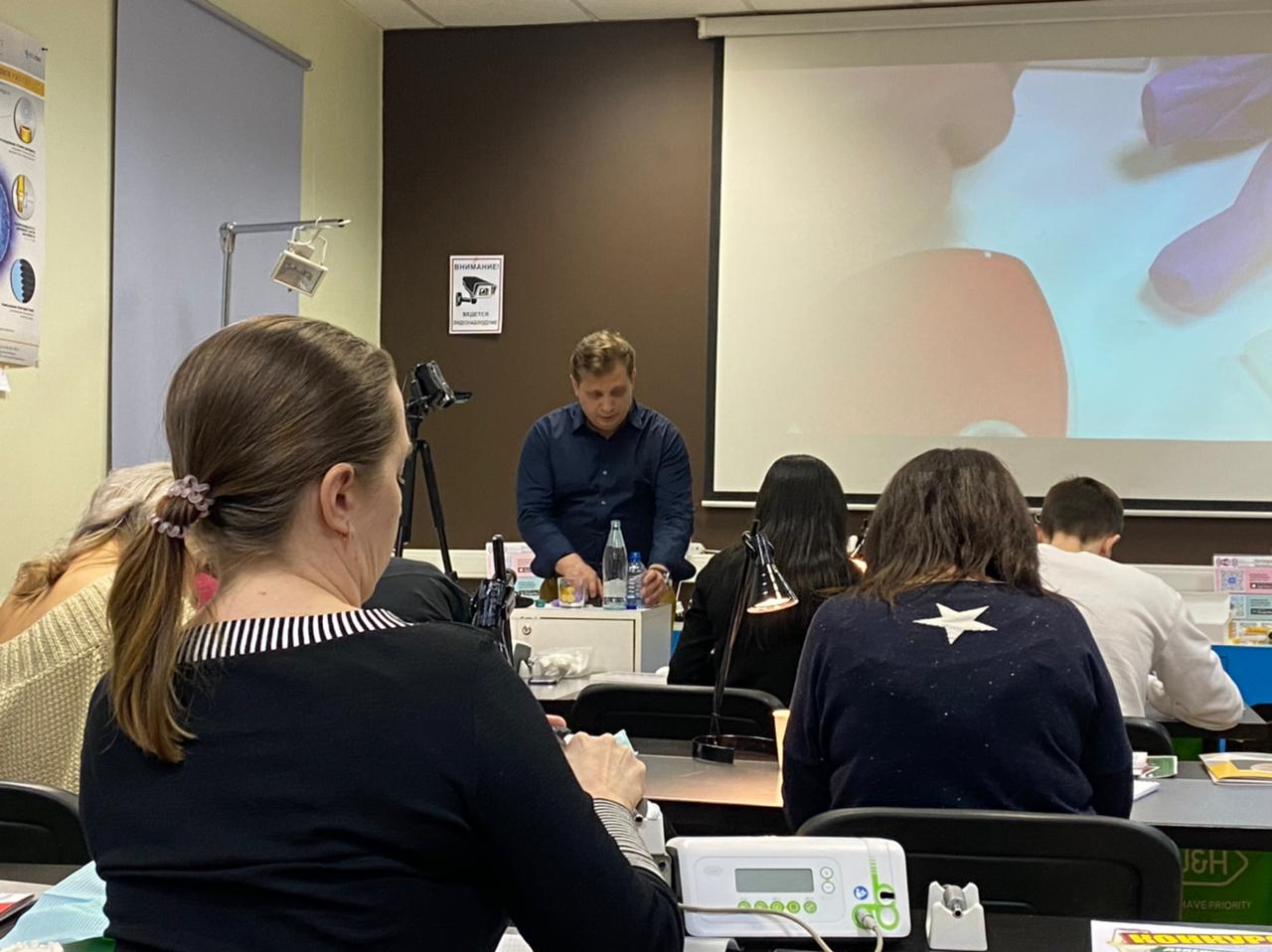 Прямые композитные виниры. Полный алгоритм и немного больше. Пост-релиз 3 марта 2021