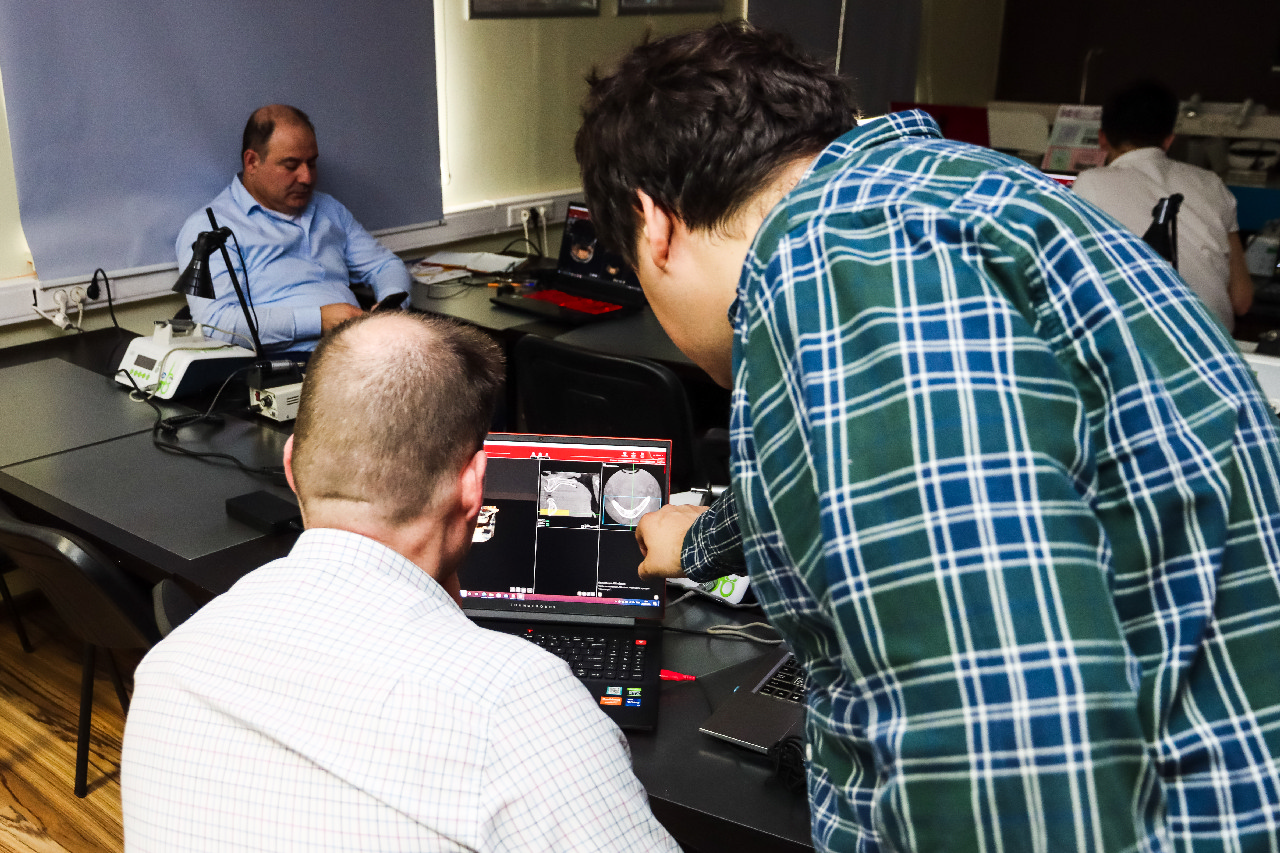 Продвинутый курс R2Gate+ExoCAD. Практика на беззубой челюсти