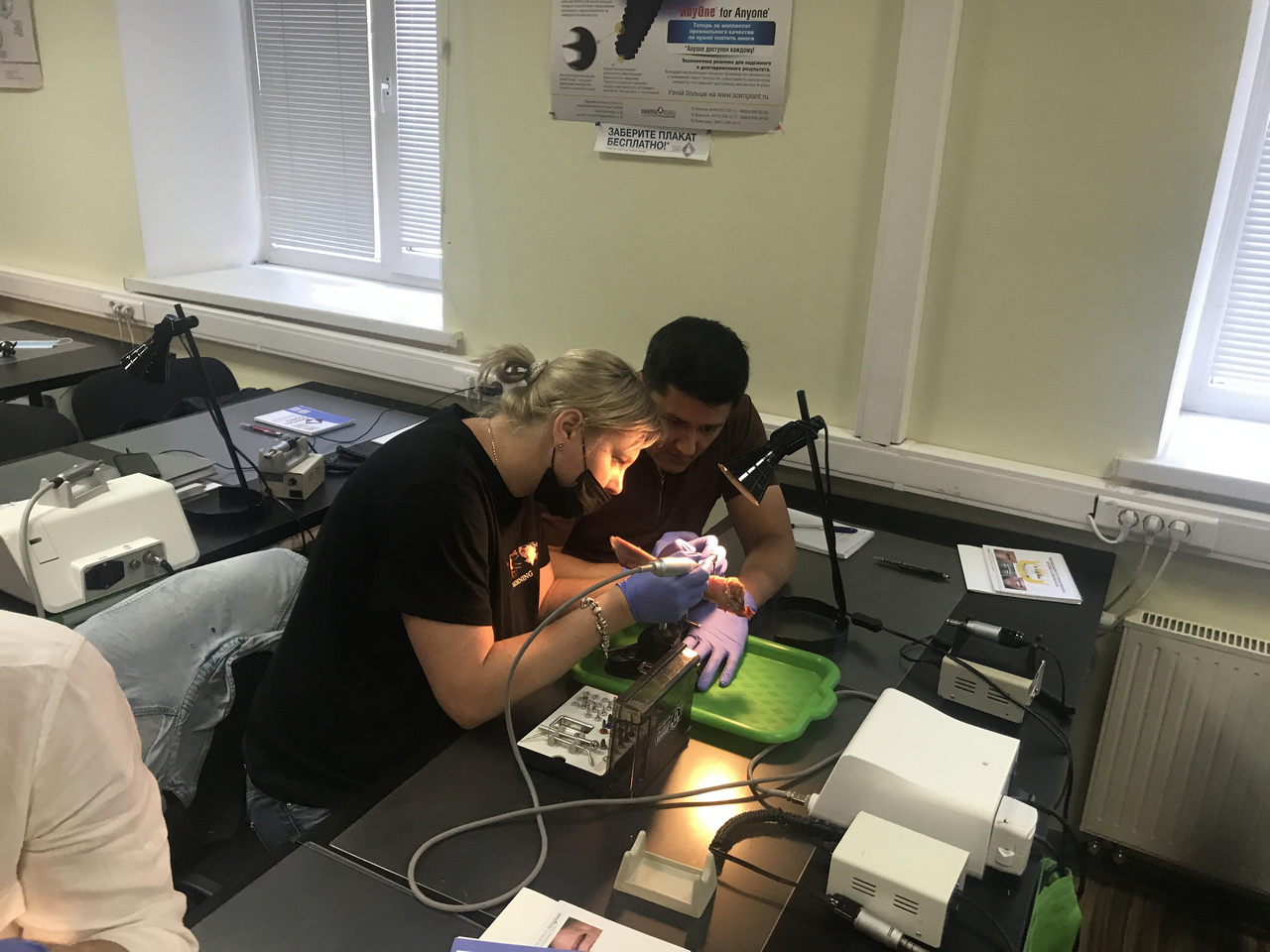 Пост-релиз: базовый курс по имплантации