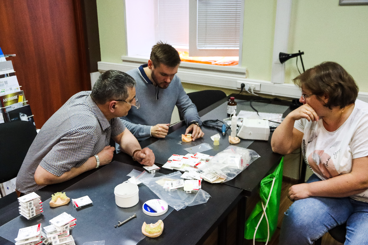 Продвинутый курс R2Gate+ExoCAD. Практика на беззубой челюсти