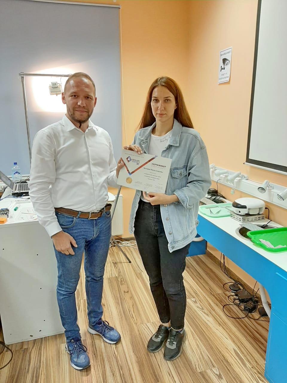 Атравматичное удаление зубов и методики наложения швов. Пост-релиз офлайн курса 23 июня.