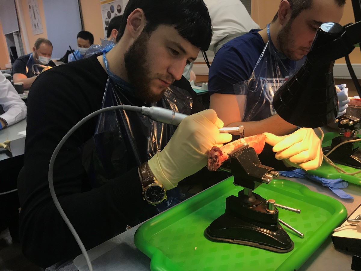 Базовый курс по имплантации, 14-15 марта 2020г.