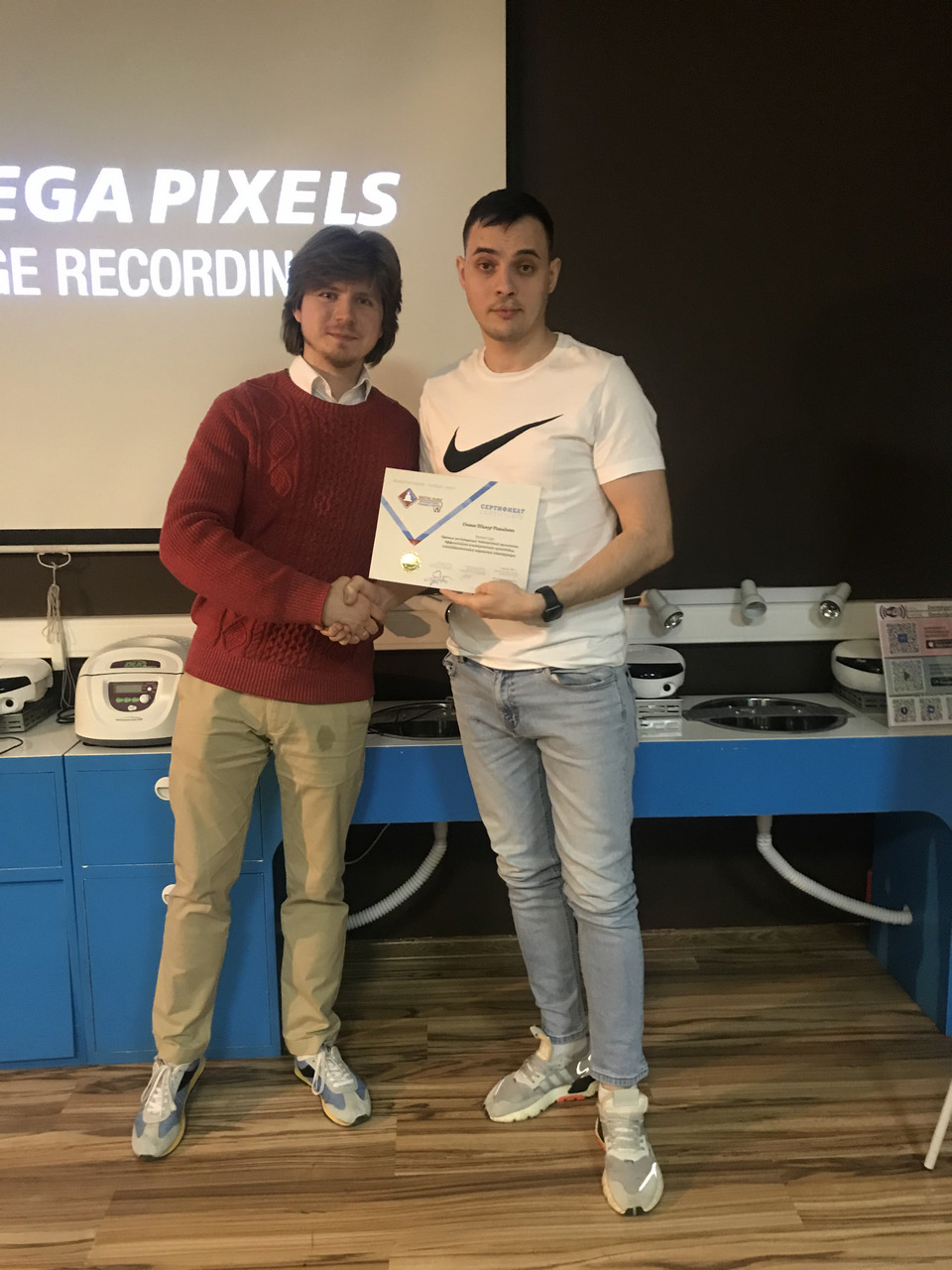 Пост-релиз 15 мая: Прямые реставрации повышенной прочности