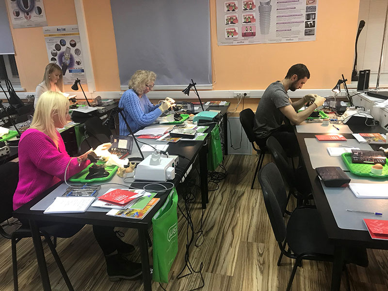 Продвинутый курс по имплантации