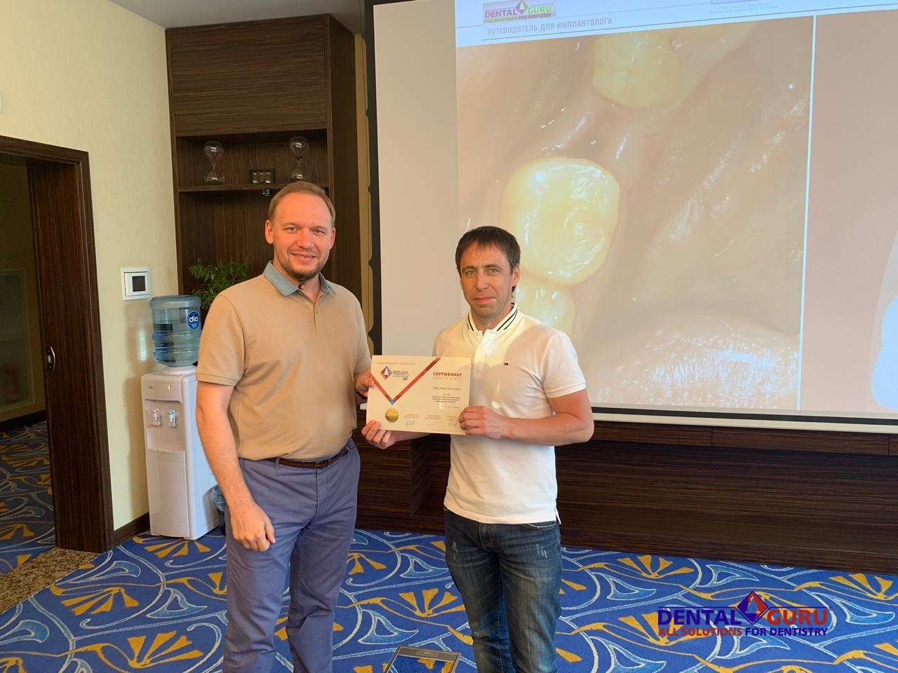 Атравматичное удаление зубов и методики наложения швов