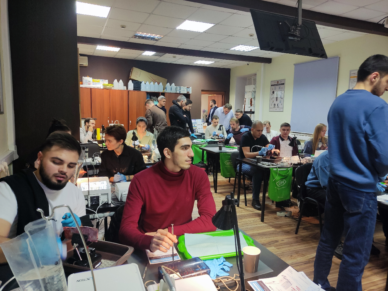 Продвинутый курс по имплантации. Костная пластика и синус-лифтинг