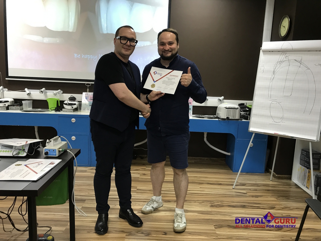 25.06.2021 Стоматологическая реабилитация с помощью ангулированных имплантатов. Имплантация на 4-х имплантатах. Физиологическое и анатомическое обоснование