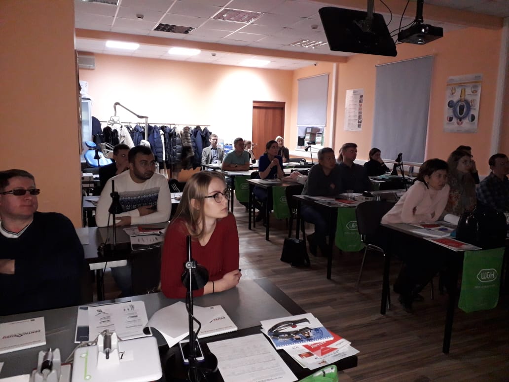 Атравматичное удаление зубов и методики наложения швов