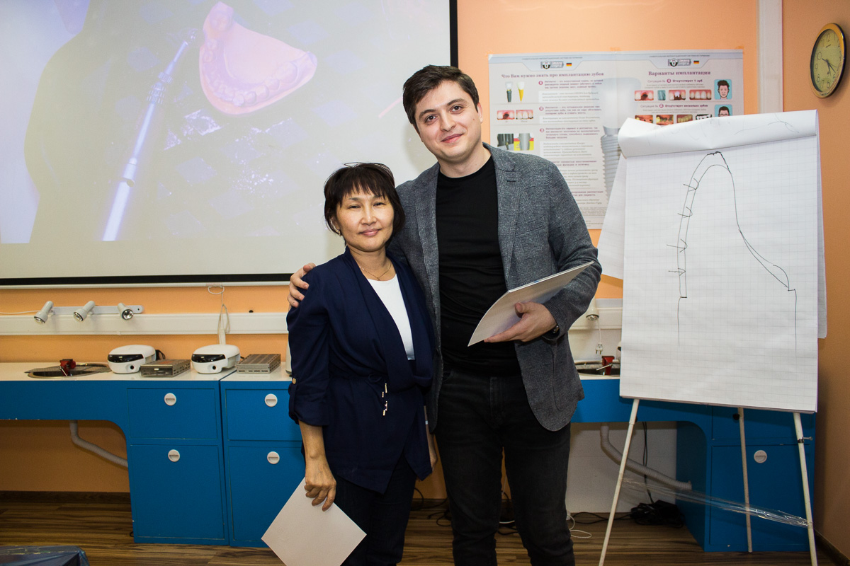 Препарирование зубов под цельнокерамические реставрации во фронтальном отделе. 3 сентября 2019, Султанов К.С.