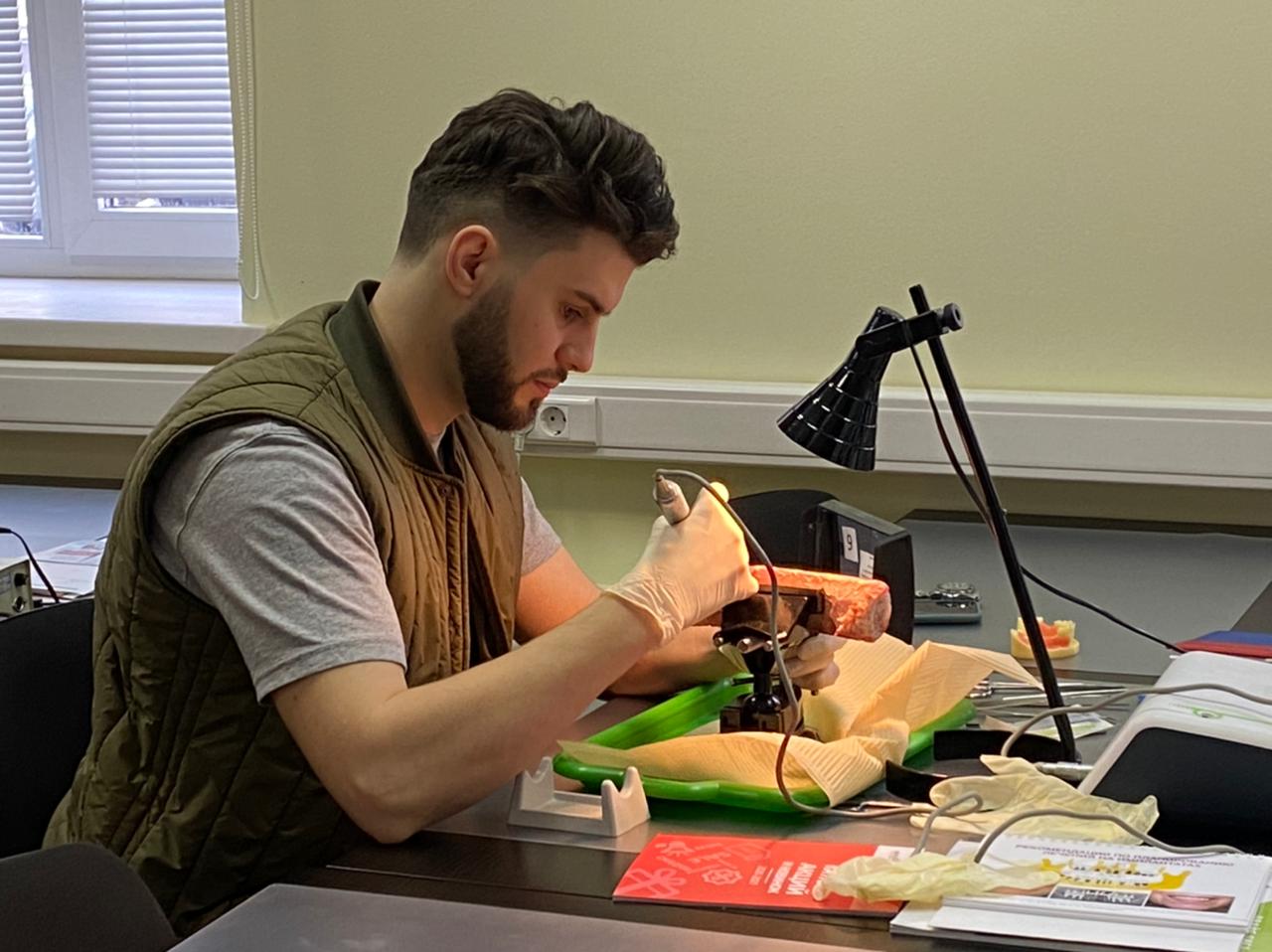 Фундаментальный курс по имплантации. Практическая сессия. Пост-релиз 20 апреля