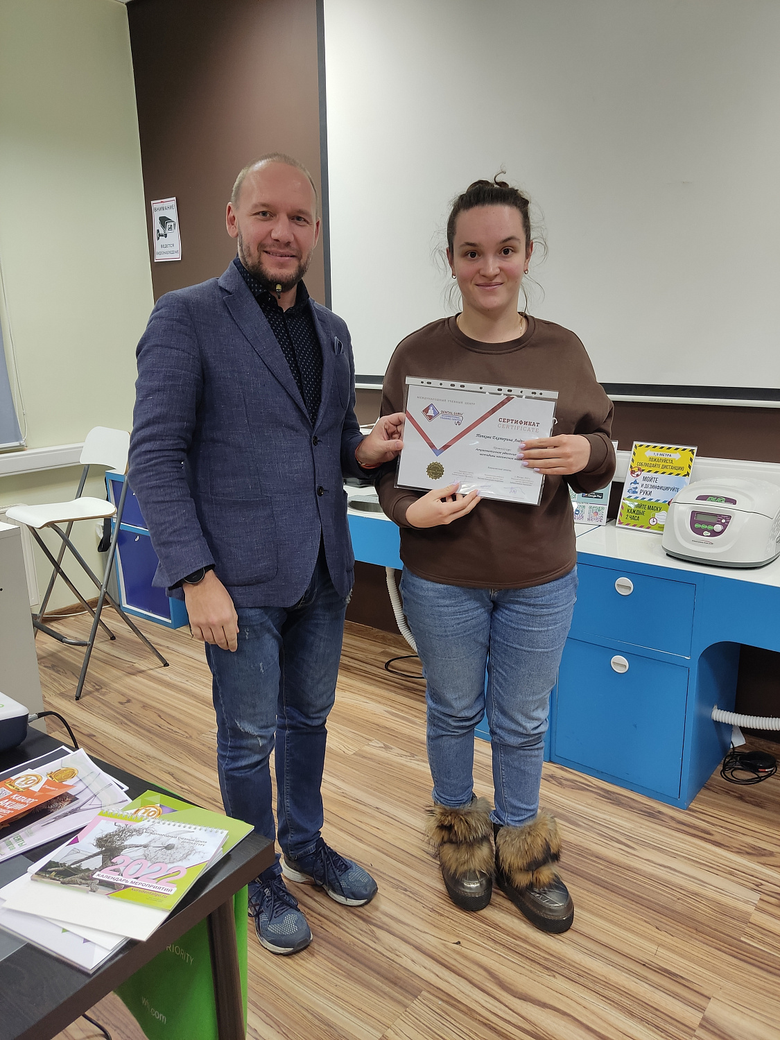 Атравматичное удаление зубов и методики наложения швов 26.01.22