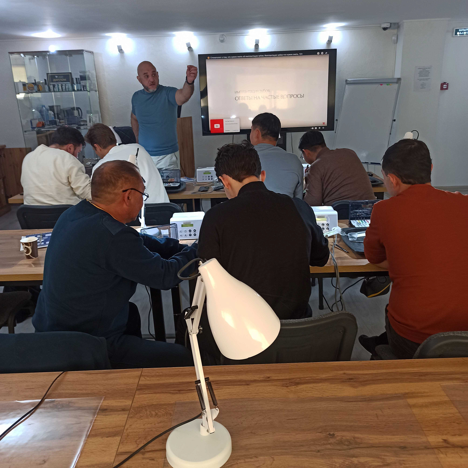 Базовый курс по имплантации