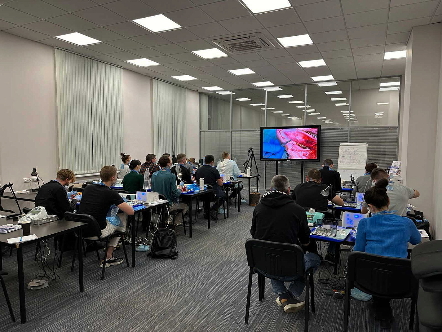 Продвинутый курс по имплантации. Костная пластика и синус-лифтинг